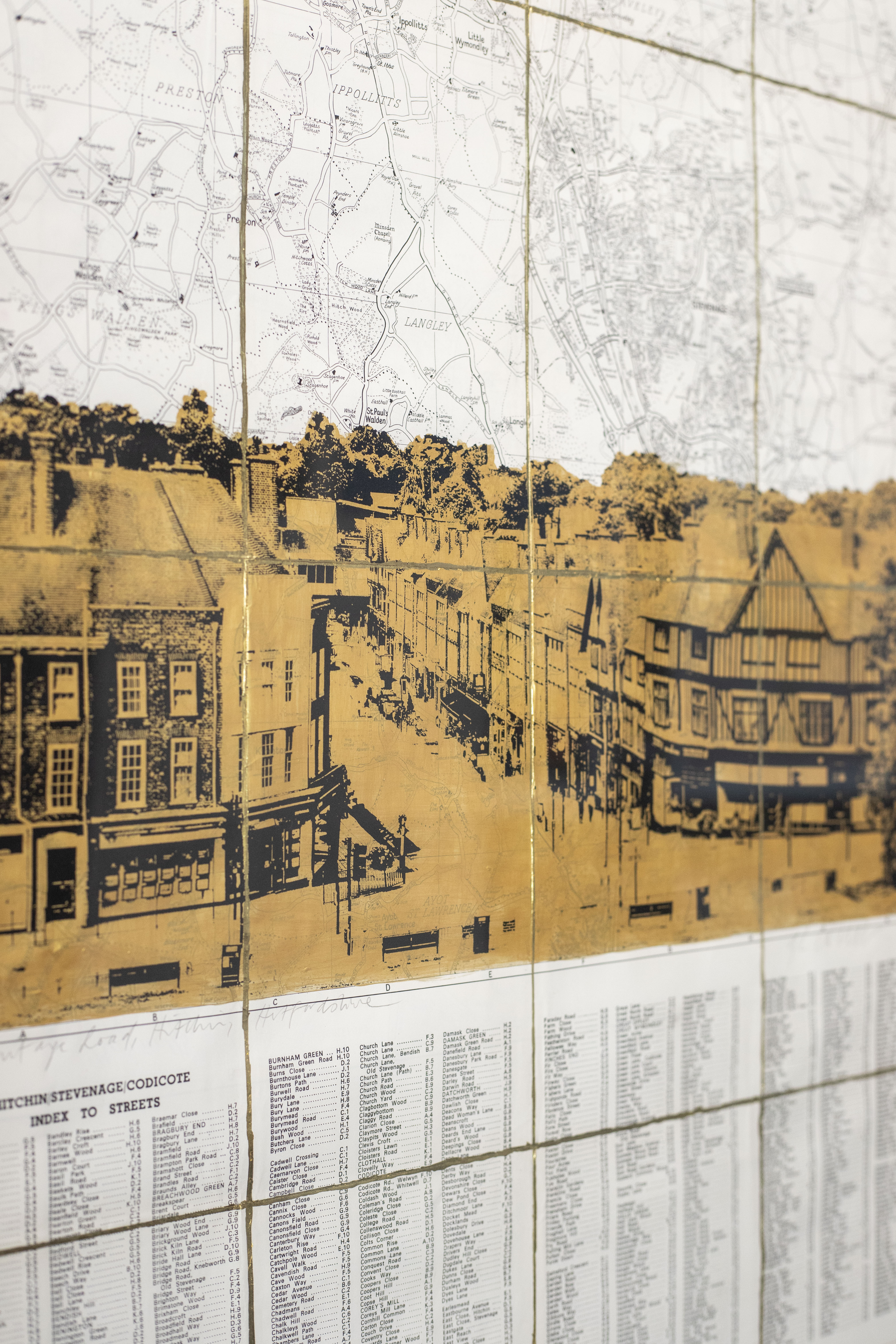Hermitage Road, Hitchin - Creamy Metallic Gold - 1970's Map