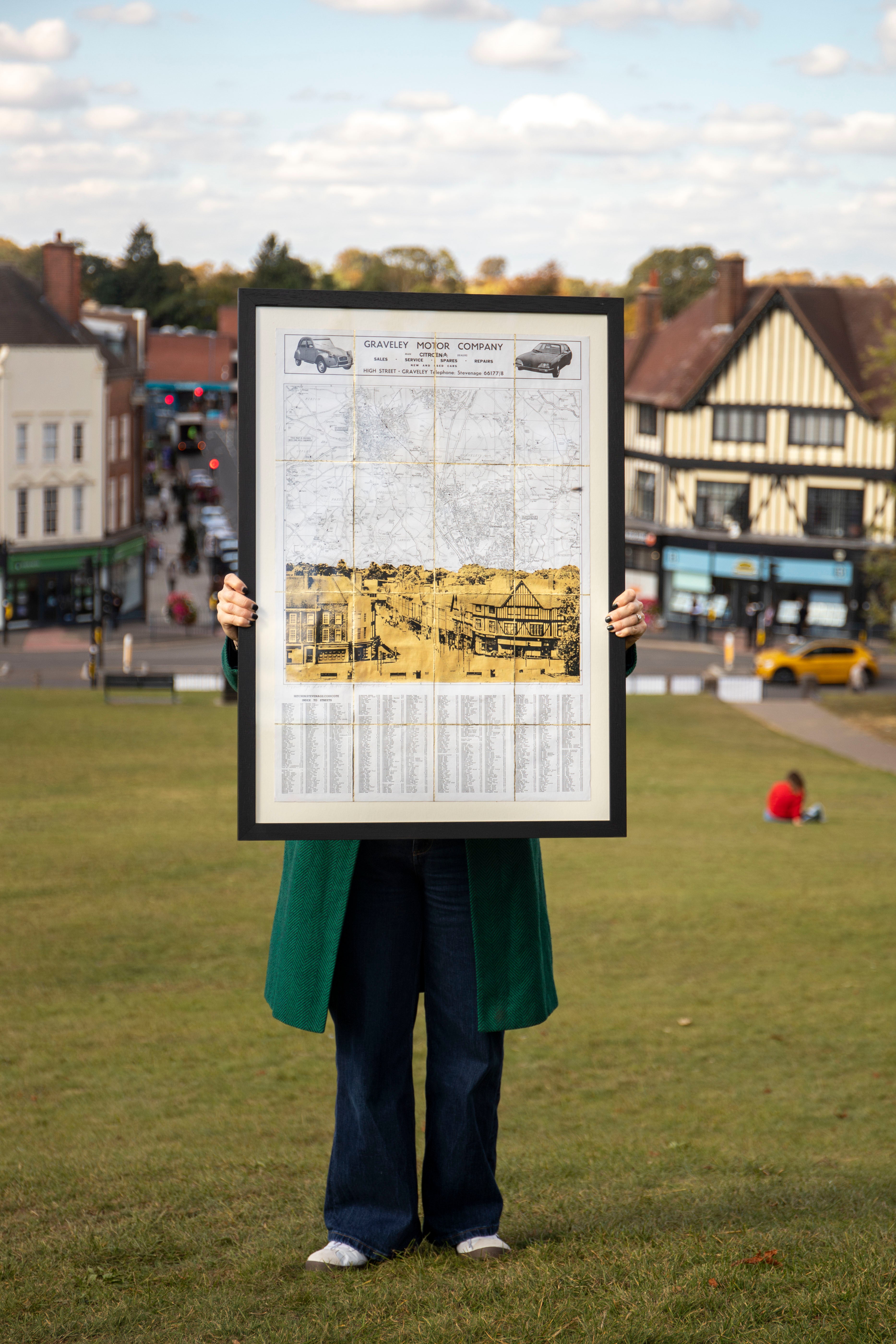 Hermitage Road, Hitchin - Creamy Metallic Gold - 1970's Map